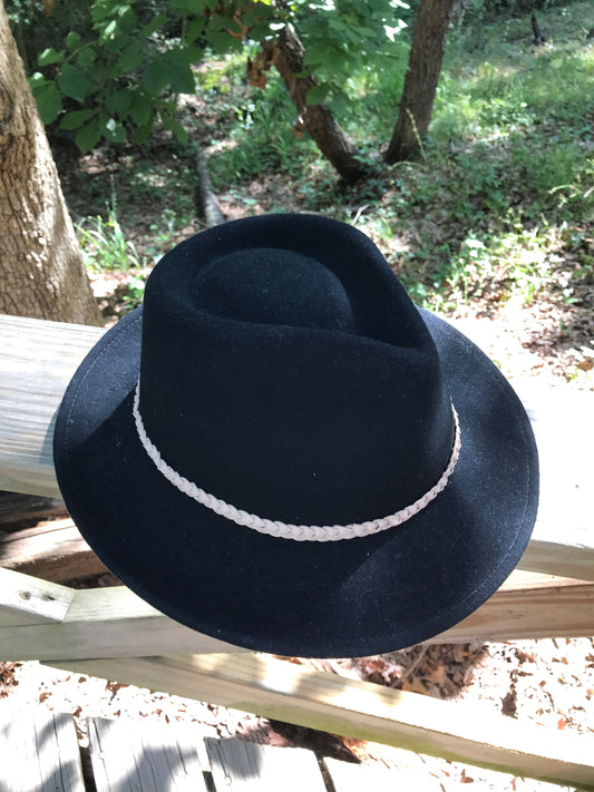 "The Sunrise Dreamer" Hat in Classic Black